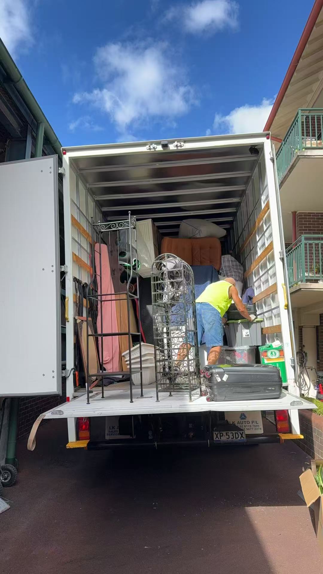 AAA Lucky Removals service 3